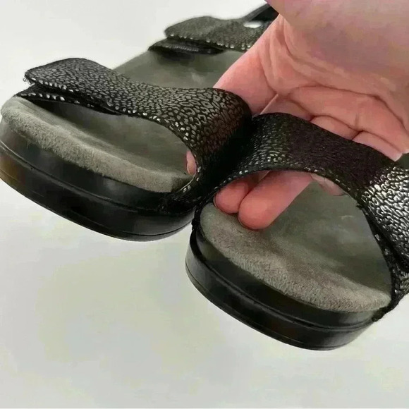 Dansko sonnet shimmer sandals 38 7.5-8 black silver orthopedic mermaid core - Picture 9 of 13